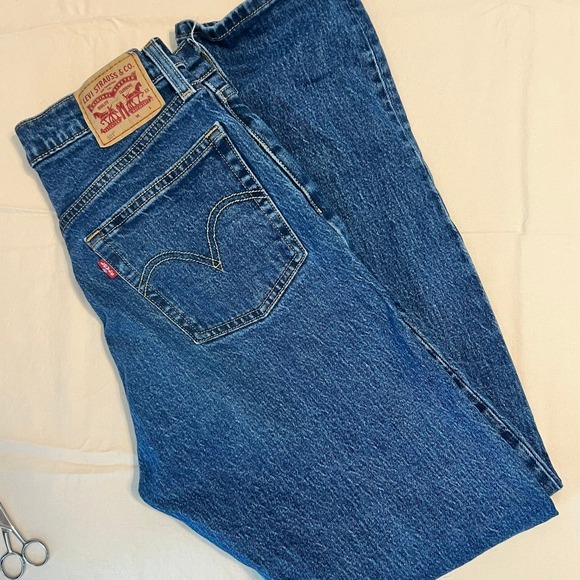 Levi's Denim - Levis 501 Original Fit Jeans Womens 27x30 Medium Wash Straight Leg Button Fly